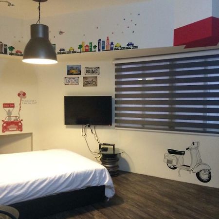 Traveler Station R15 Apartamento Kaohsiung Exterior foto