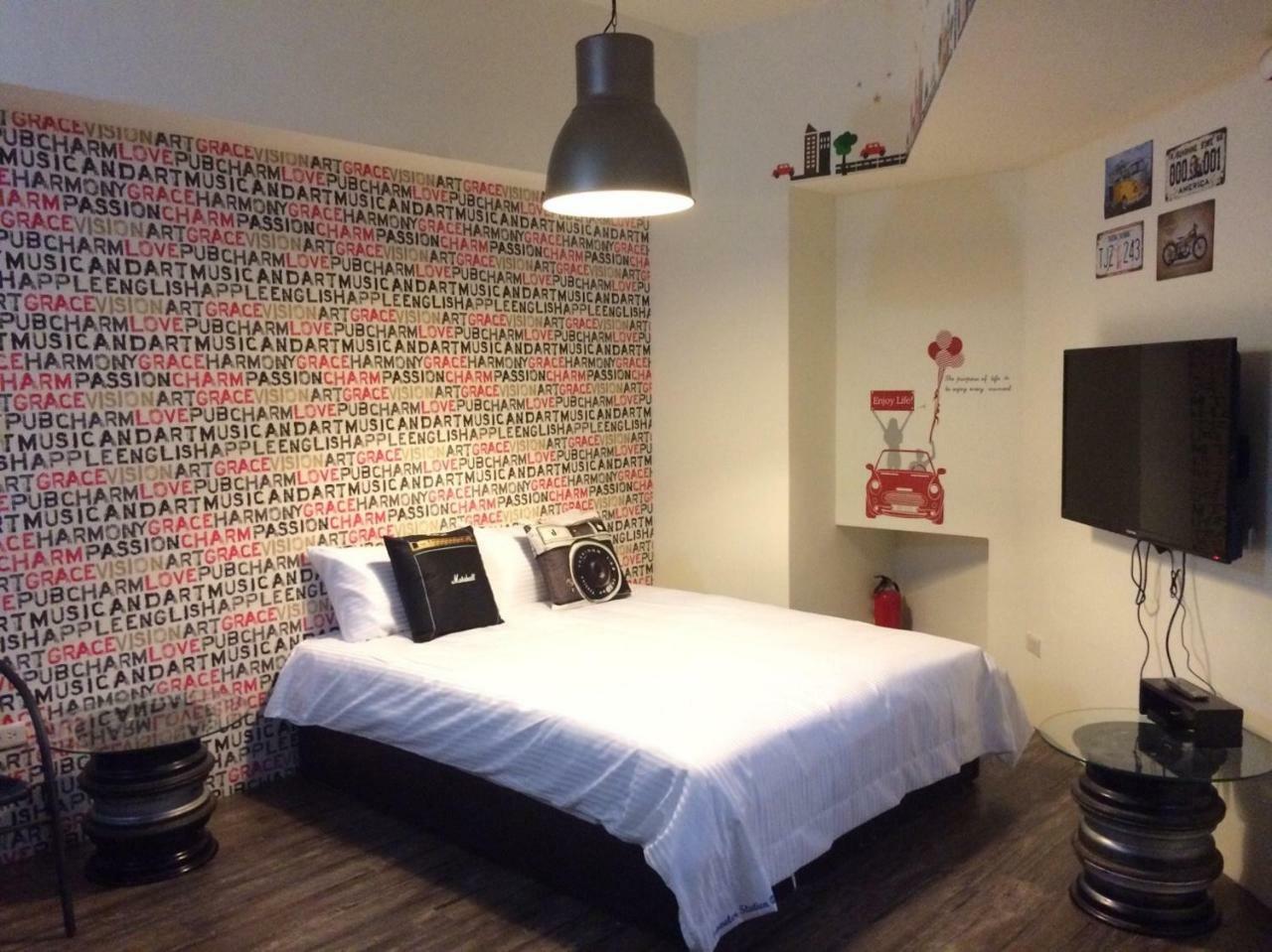 Traveler Station R15 Apartamento Kaohsiung Exterior foto